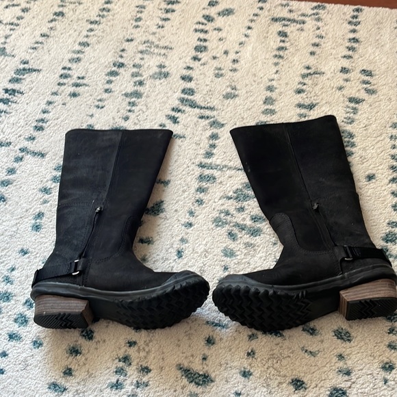 Sorel Slimboot size 6 - Picture 5 of 8